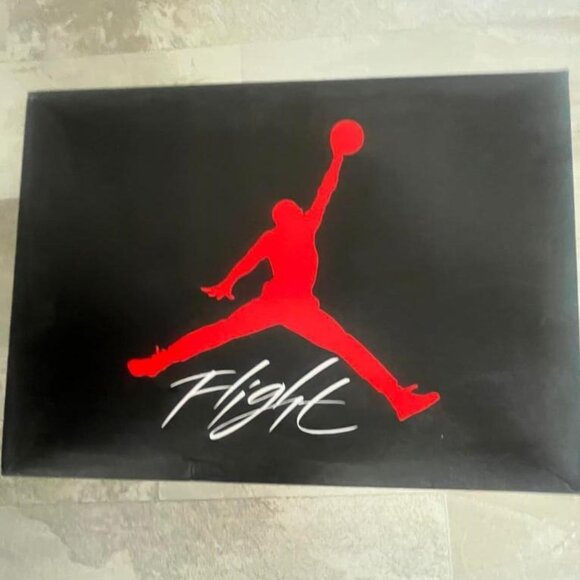 Nike Air Jordan 4 Retro Red Thunder - Size 13/12.5 - Picture 5 of 7